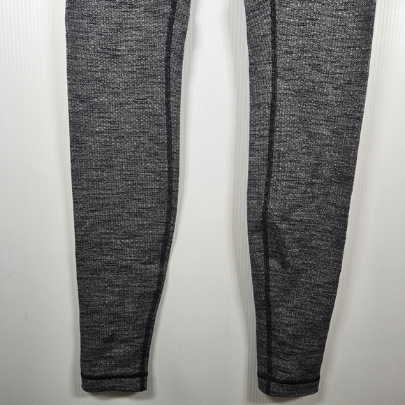 Lululemon Wunder Under Leggings (Hi- Rise) Black & Grey Herringbone Size 6 - Picture 5 of 15